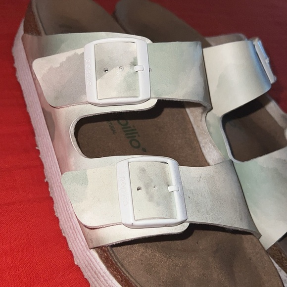 Birkenstock platform sandals. - Picture 2 of 4